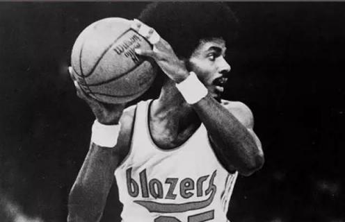 NBA最烂球员中国人_nba历史最差_NBA最差球员名单