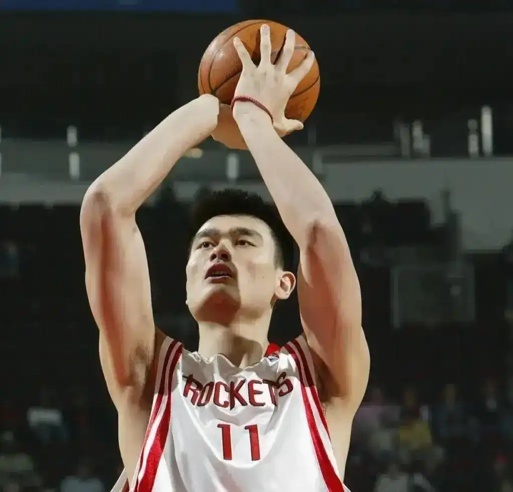姚明退役金及公益事迹_姚明NBA生涯回顾_姚明nba打了几年