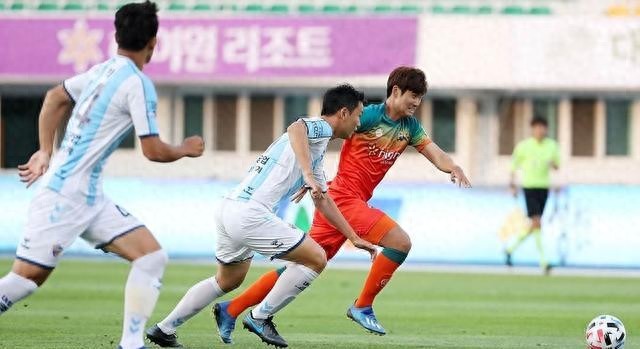 蔚山现代vs仁川联队_江原FC主场不败之谜_蔚山现代卫冕冠军困境