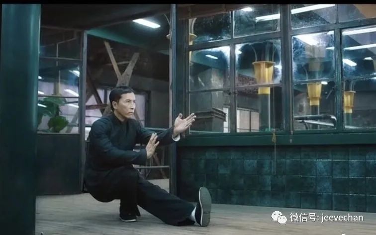 膝关节反复扭伤预防_前交叉韧带损伤原因_前交叉韧带nba