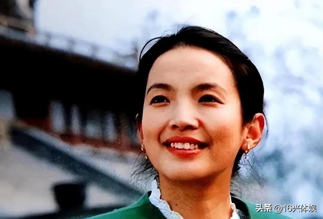 吕丽萍三段婚姻故事_吕丽萍婚姻_吕丽萍感情经历分析