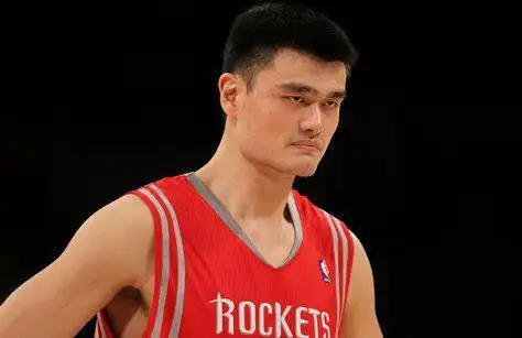 姚明与霍华德对位战绩_姚明NBA生涯数据_姚明nba打了几年