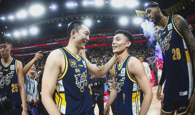 CBA总决赛票价_广东辽宁外援换血_CBA钱