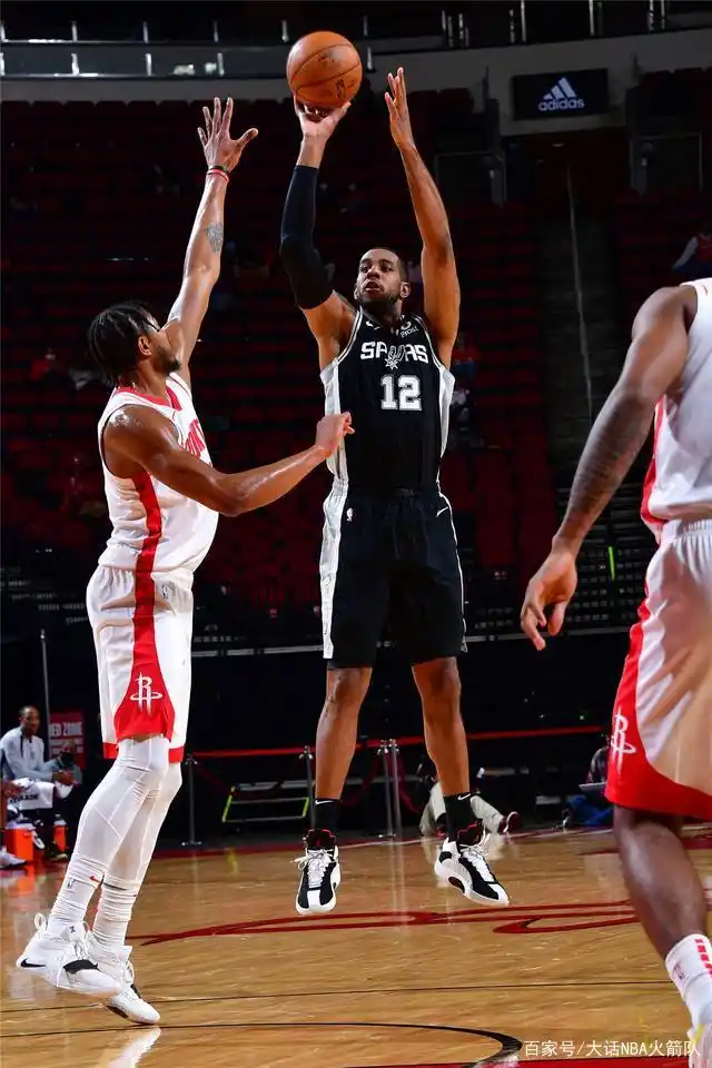 火箭队战胜马刺队_nba火箭对马刺的比赛_火箭队哈登时代首胜