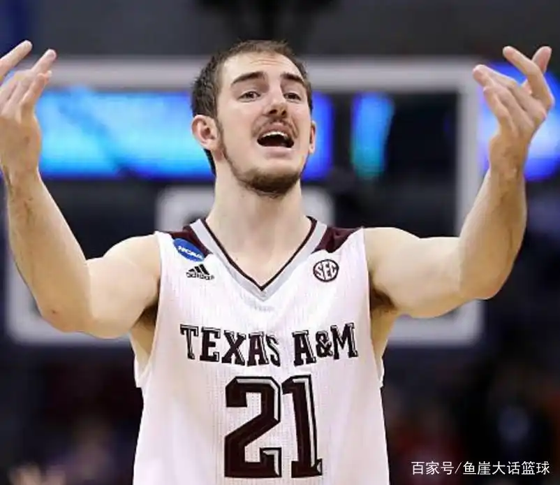 NBA卡鲁索合同_湖人卡鲁索表现分析_nba卡鲁索