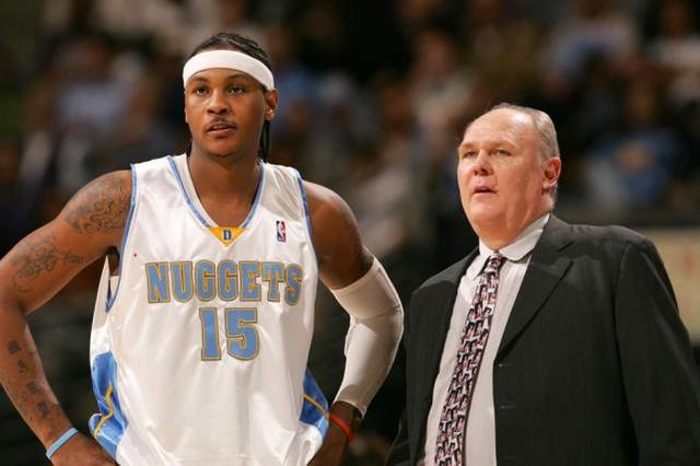 韦德球衣退役球队_nba各球队退役球衣_詹姆斯风尘四侠退役球衣