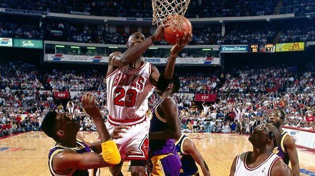 NBA史上5大拉杆之王，最后一人的拉杆没人能做到！