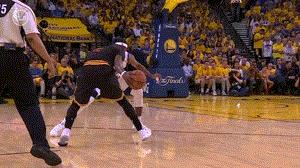 NBA控卫运球大师_nba运球技巧_篮球控球技巧