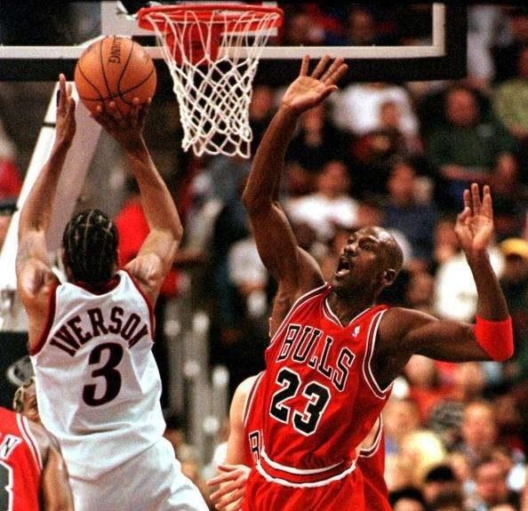 NBA控卫运球大师_篮球控球技巧_nba运球技巧