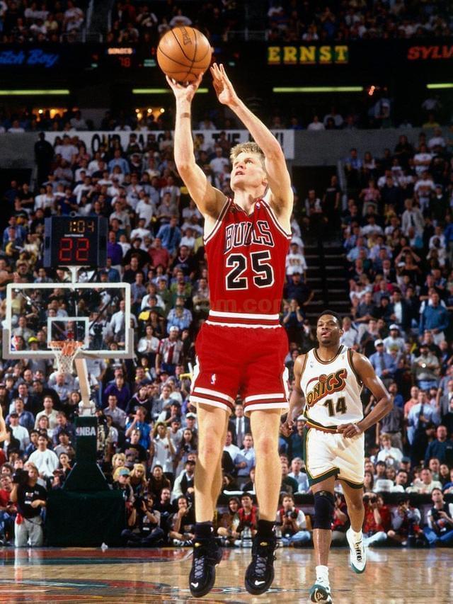 NBA历史三分球射手_斯蒂芬·库里三分球记录_nba历史十大射手