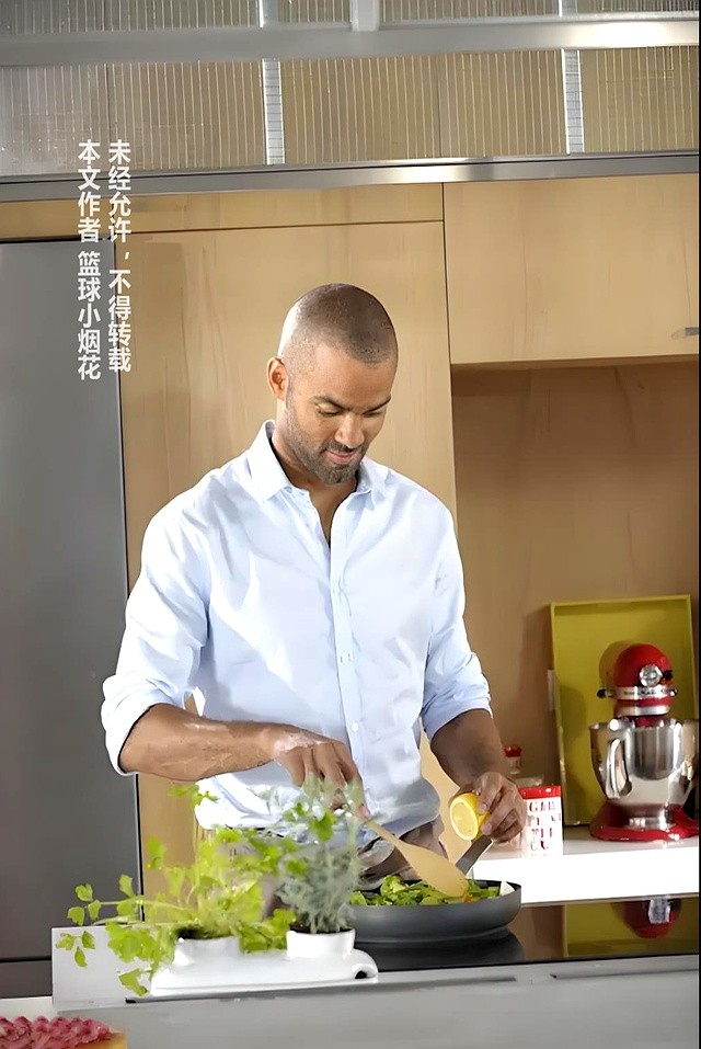 nba球员吸烟吗_NBA球员饮食监控_职业篮球运动员饮食标准