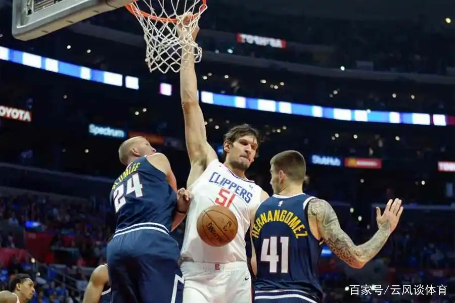NBA站立摸高球员_NBA身高臂展对比_nba站立摸高排行榜