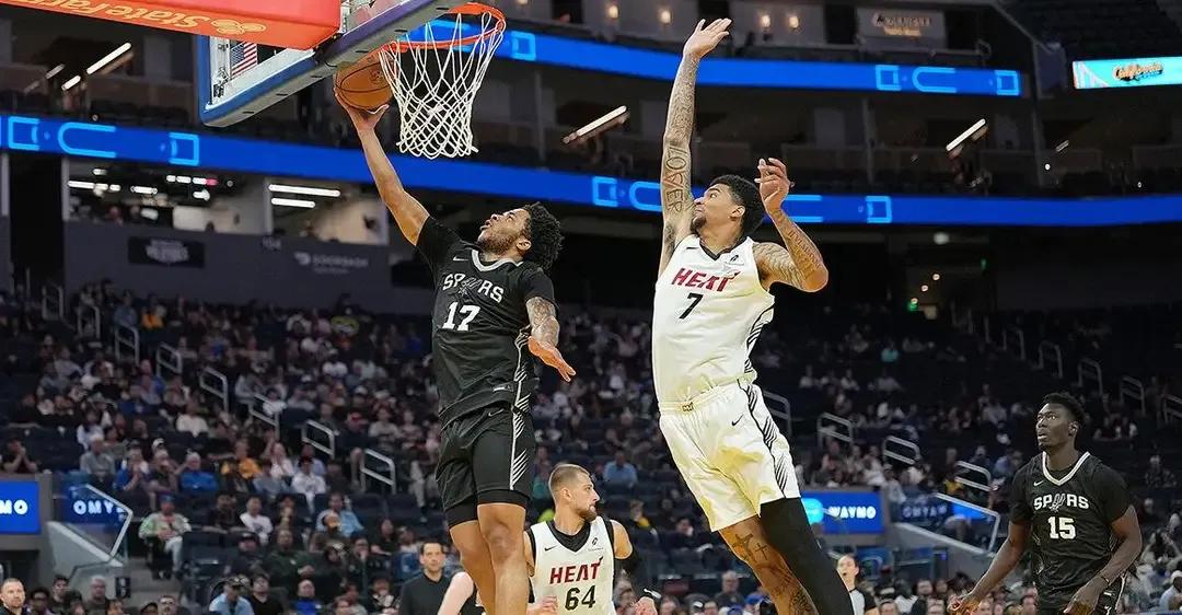 NBA夏季联赛_nba季后赛勇士对雷霆_湖人勇士对决