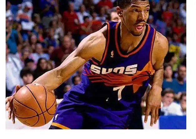 nba矮球员扣篮_NBA小个子扣篮高手_NBA扣篮大赛历史