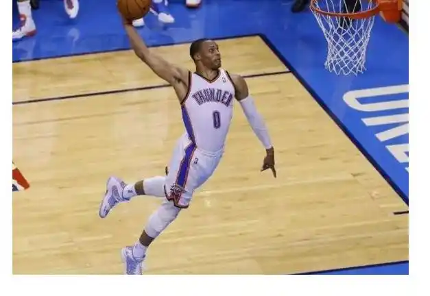 NBA小个子扣篮高手_nba矮球员扣篮_NBA扣篮大赛历史