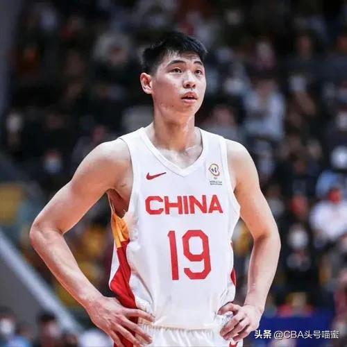 郭艾伦实力派球员_cba帅哥排名_中国男篮帅哥球员