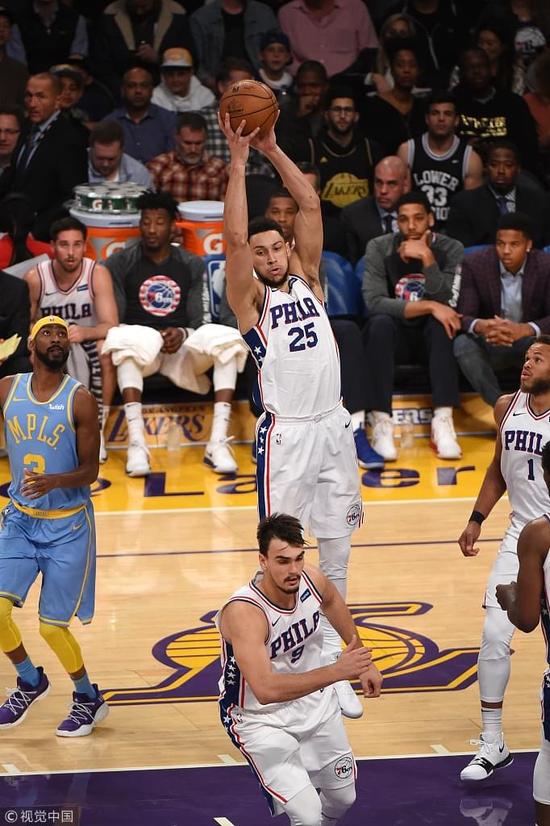 NBA 新秀榜更新西蒙斯稳居首位塔图姆、史密斯紧随其后