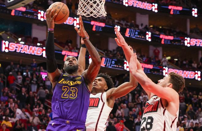 nba新赛季火箭_NBA火箭队新赛季阵容分析_火箭队锋线深度解析