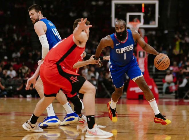 NBA火箭队新赛季阵容分析_火箭队锋线深度解析_nba新赛季火箭