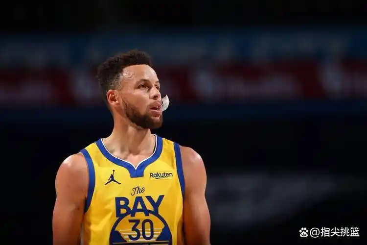 现役NBA单场得分记录_NBA单场得分最高球星_nba单赛季得分榜