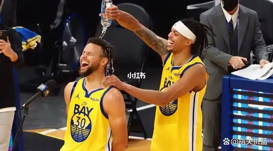 NBA单场得分最高球星_现役NBA单场得分记录_nba单赛季得分榜