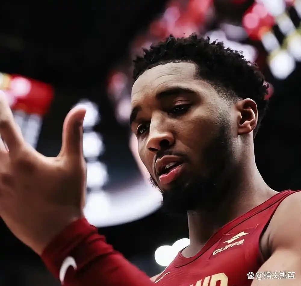 NBA单场得分最高球星_nba单赛季得分榜_现役NBA单场得分记录