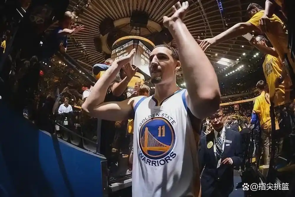 nba单赛季得分榜_NBA单场得分最高球星_现役NBA单场得分记录
