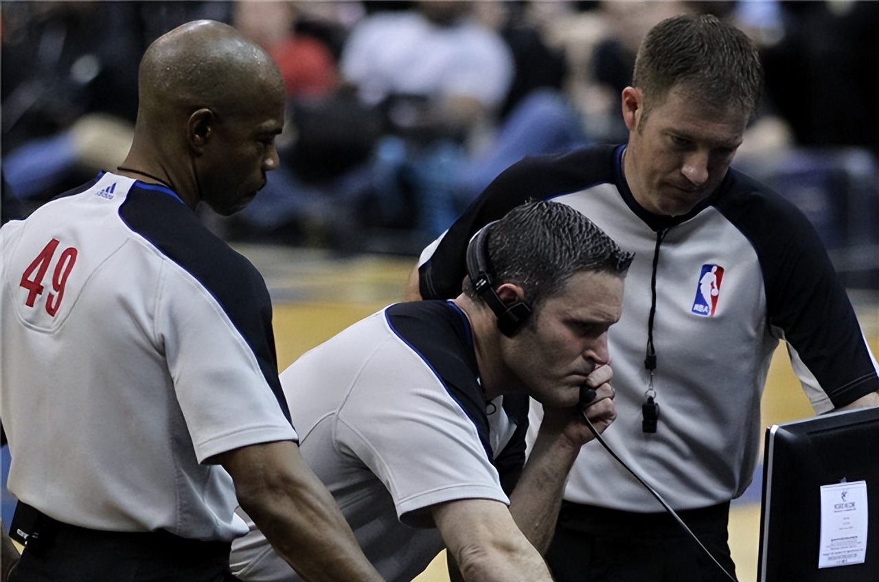 清晰的路径犯规_nba判罚规则_NBA规则解析