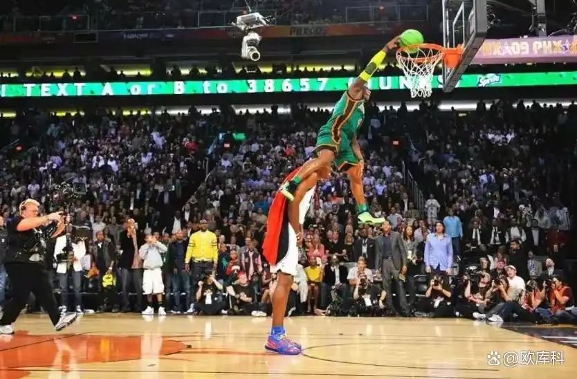 nba矮球员扣篮_NBA小个子扣将排名_NBA历史上最矮扣篮王