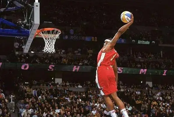 _约什史密斯nba_ 约什-史密斯篮球生涯 