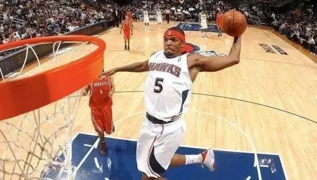 约什史密斯nba__ 约什-史密斯篮球生涯 