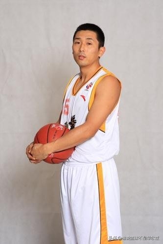 CBA本土球员单场数据统计历史记录，单场70分，单场28次助攻！