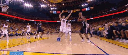  NBA 恶犯经典瞬间 _nba战术犯规_NBA 恶意犯规 画面 