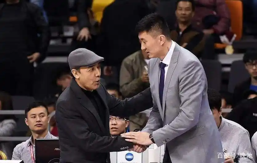 周琦冲击卫冕冠军内线_cba新疆与广东_CBA广东男篮新疆男篮比赛看点