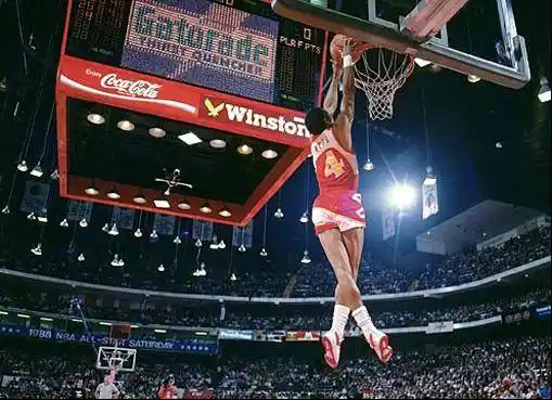 小土豆韦伯扣篮大赛_nba矮球员扣篮_NBA 1米69 扣篮王
