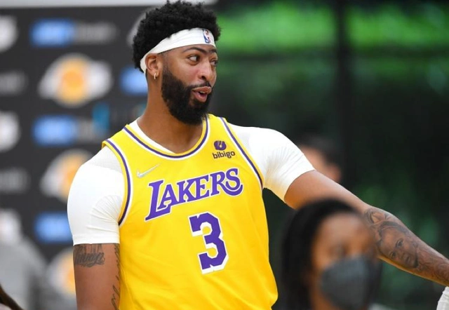 nba球队价值榜_NBA球队市值排行榜_尼克斯球队市值