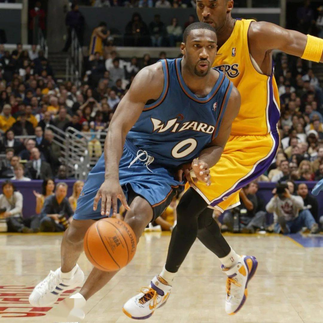 nba球星衣服号码_乔丹23号球衣_NBA球衣号码背后的故事