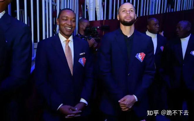 nba-_篮球矮个内线核心_小后卫篮球争冠案例