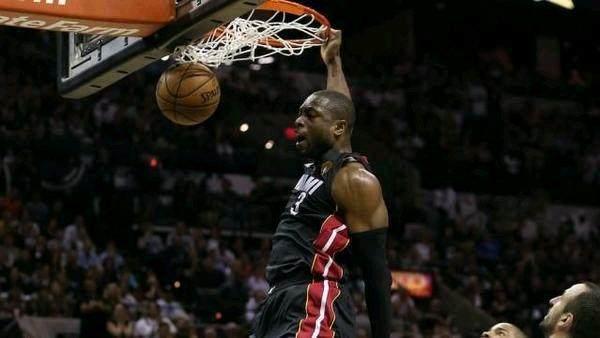 nba效率值最高的_NBA单赛季效率值30球员_NBA球员效率值30历史记录