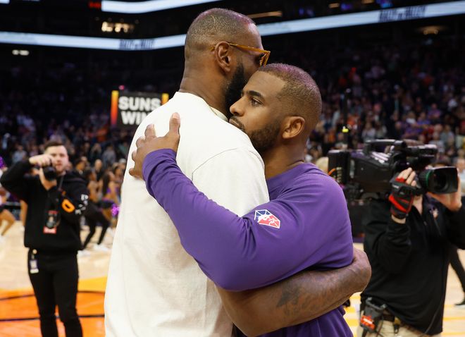 NBA球星退役潮来袭库里保罗詹姆斯还能看几场比赛