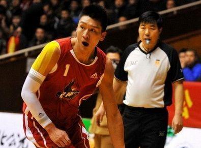 孙悦打nba_孙悦NBA生涯回顾_中国第一位NBA后卫孙悦