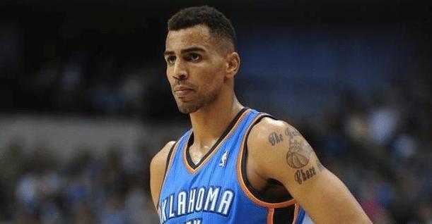 NBA球员家庭背景_NBA贫寒球员家境_NBA球员最穷的是