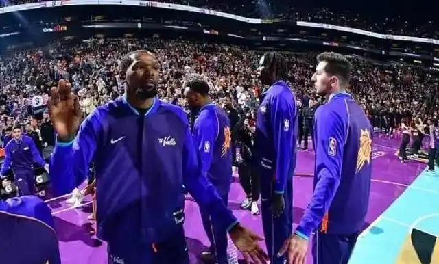 nba进攻_篮球赛场上球队特点与挑战_NBA球队攻防策略分析
