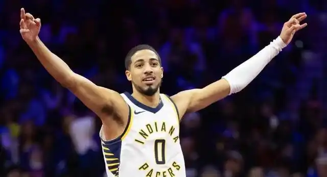 篮球赛场上球队特点与挑战_NBA球队攻防策略分析_nba进攻
