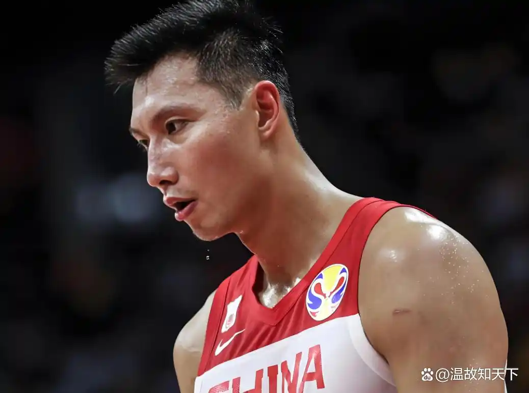 易建联 CBA 联赛 成就_易建联nba数据_易建联 NBA 生涯 亚洲锋线代表