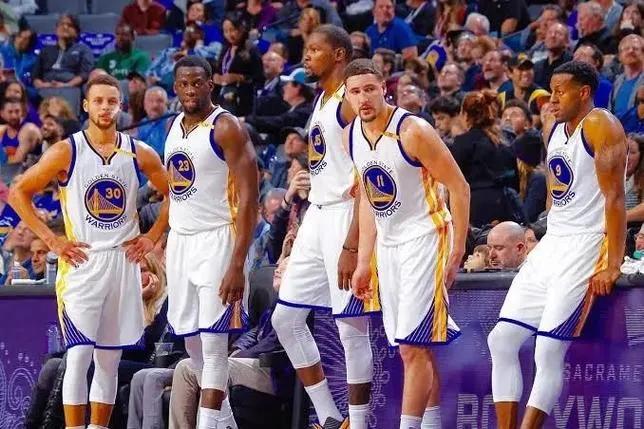 NBA跟腱断裂历史统计_90年代NBA打法对比分析_nba运动员的跟腱