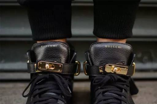 Nike Air Yeezy系列_2017nba签名球鞋_NBA签名球鞋款式