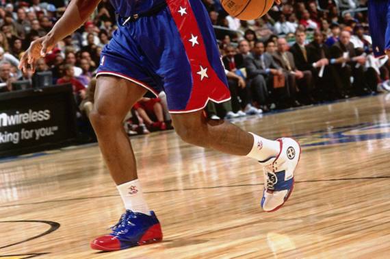 2017nba签名球鞋_NBA签名球鞋款式_Nike Air Yeezy系列