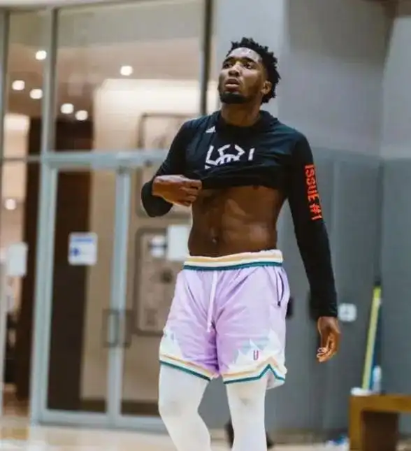NBA球员手臂长度_nba最长臂展_NBA臂展最长的球员