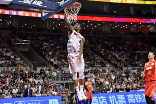 CBA个人得分排行榜前十易建联仅居第二榜首竟领先他这么多分